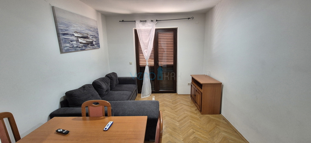 Mesto Krk, otok Krk, dvosobno stanovanje v 2. nadstropju, pogled na morje, prodaja