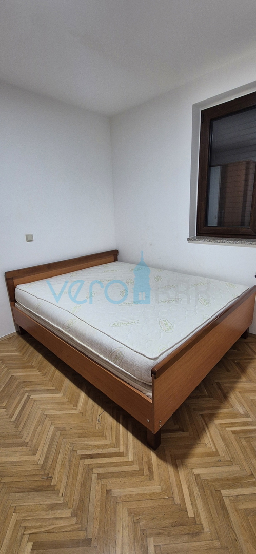 Mesto Krk, otok Krk, dvosobno stanovanje v 2. nadstropju, pogled na morje, prodaja