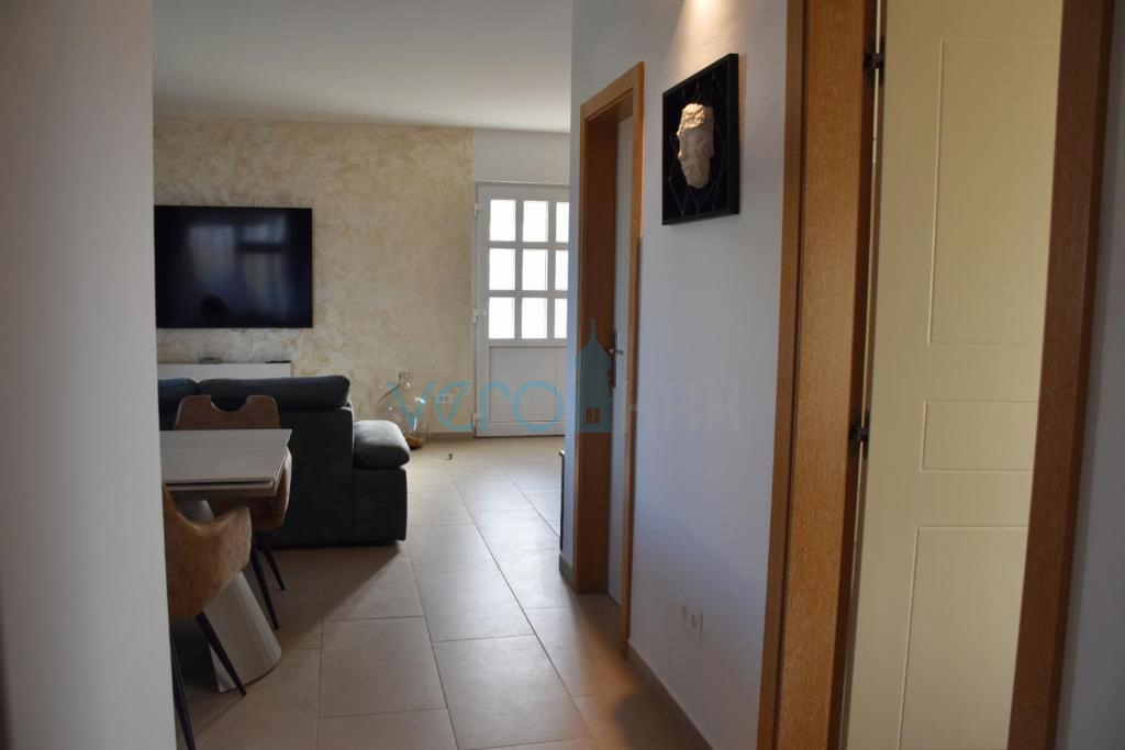 Otok Krk, Šilo, okolica, samostojna družinska hiša, vrt, bazen, pogled na morje, naprodaj