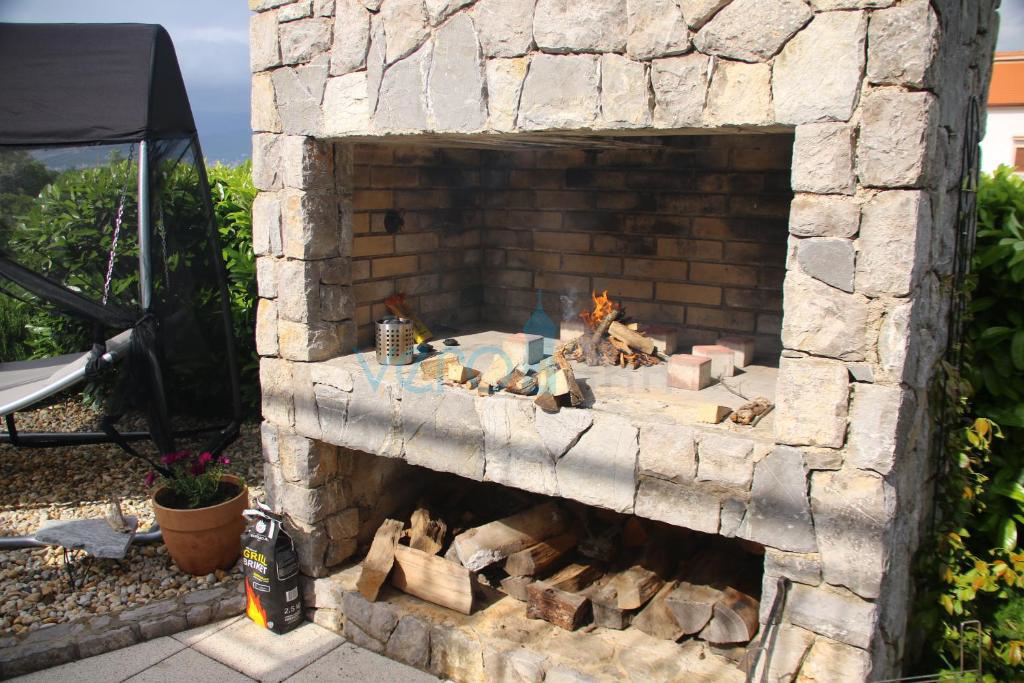 Otok Krk, Šilo, okolica, samostojna družinska hiša, vrt, bazen, pogled na morje, naprodaj