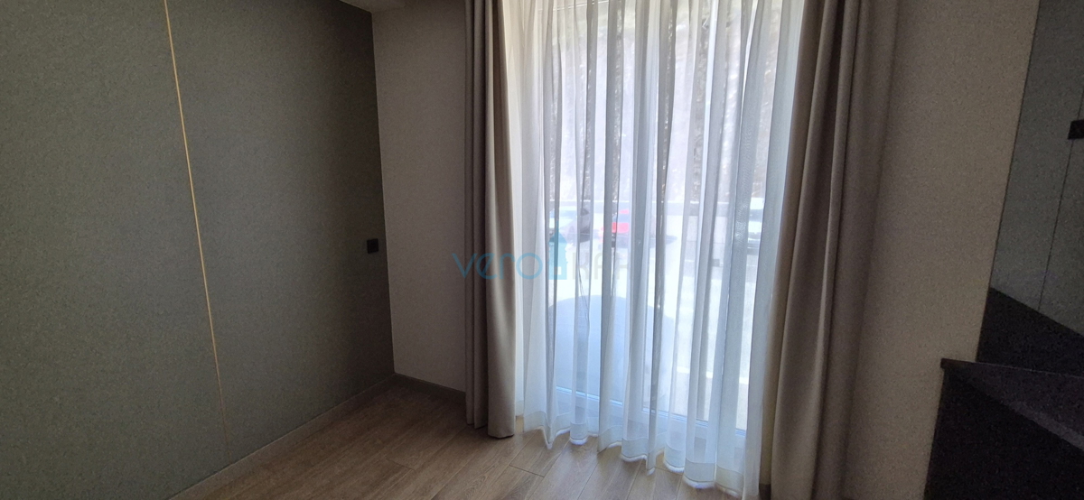 Crikvenica, hotel s 30 apartmaji, restavracija, wellness, bazen, prodaja