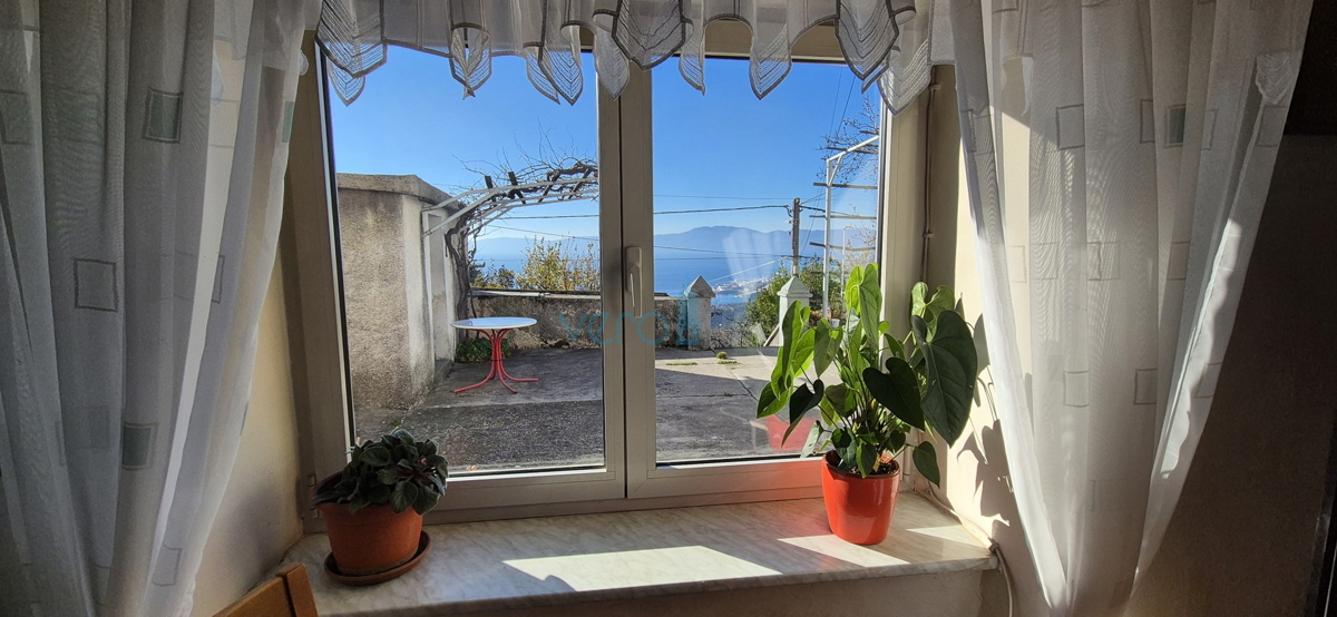 Bakar, Hreljin - dvojna kamnita hiša, pogled na morje, zemljišče z vrtom 821 m2 + zazidljivo zemljišče 876 m2, prodaja