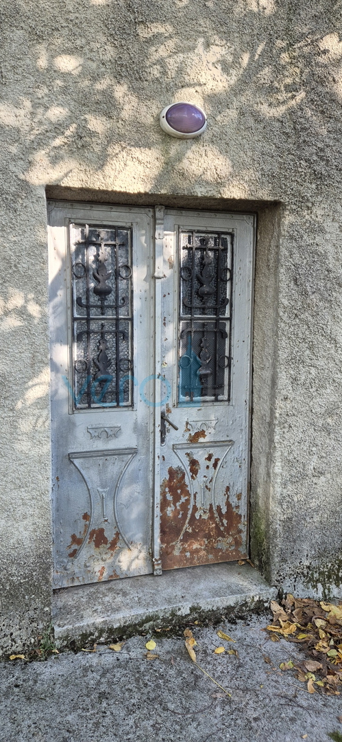 Bakar, Hreljin - dvojna kamnita hiša, pogled na morje, zemljišče z vrtom 821 m2 + zazidljivo zemljišče 876 m2, prodaja