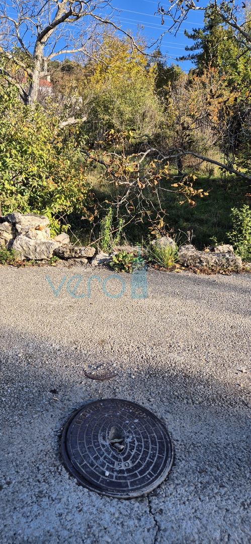 Bakar, Hreljin - dvojna kamnita hiša, pogled na morje, zemljišče z vrtom 821 m2 + zazidljivo zemljišče 876 m2, prodaja