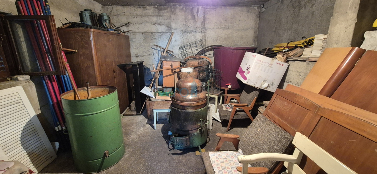 Bakar, Hreljin - dvojna kamnita hiša, pogled na morje, zemljišče z vrtom 821 m2 + zazidljivo zemljišče 876 m2, prodaja