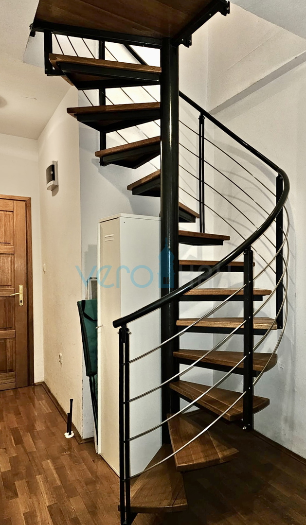 Otok Krk, okolica Malinske, apartma 108m2, pogled, 150m do morja, prodamo