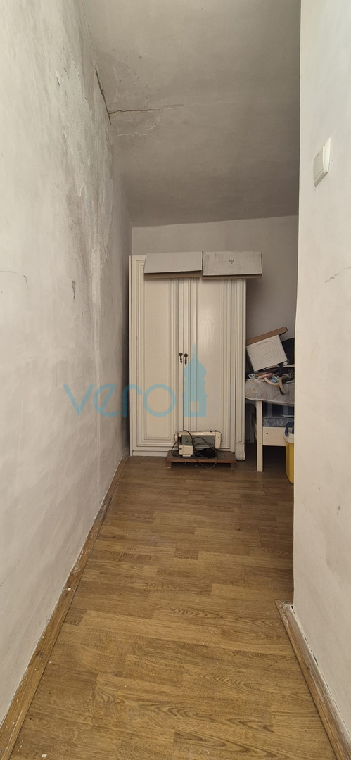 Bakar, Hreljin, samostojna hiša z dvema stanovanji, zemljiščem in pogledom na morje, prodaja