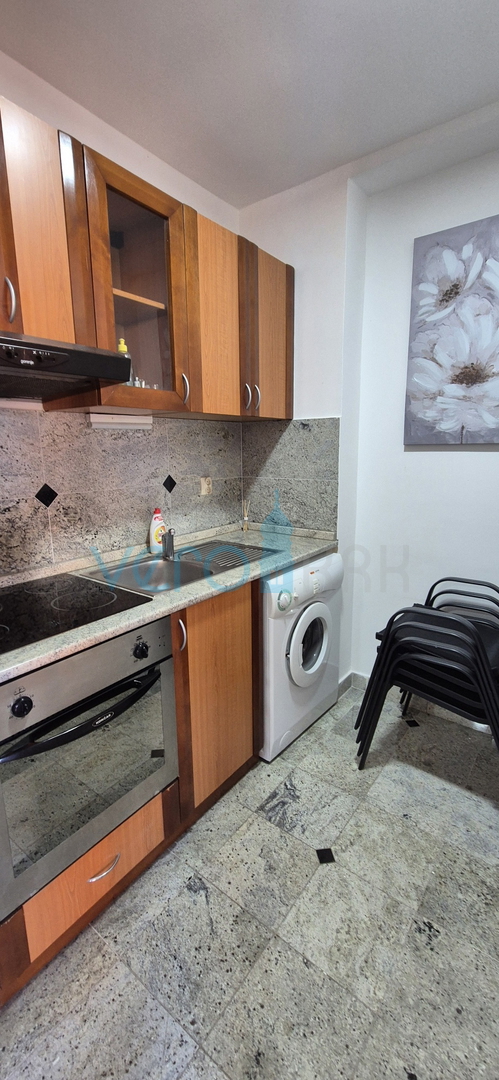 Mesto Krk, otok Krk, enosobno stanovanje v nadstropju z razgledom, prodaja