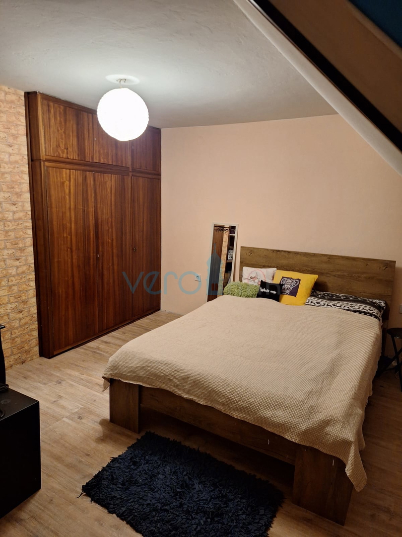 Gorski kotar, Fužine, center, vrstna hiša, terasa, vrt, prodaja