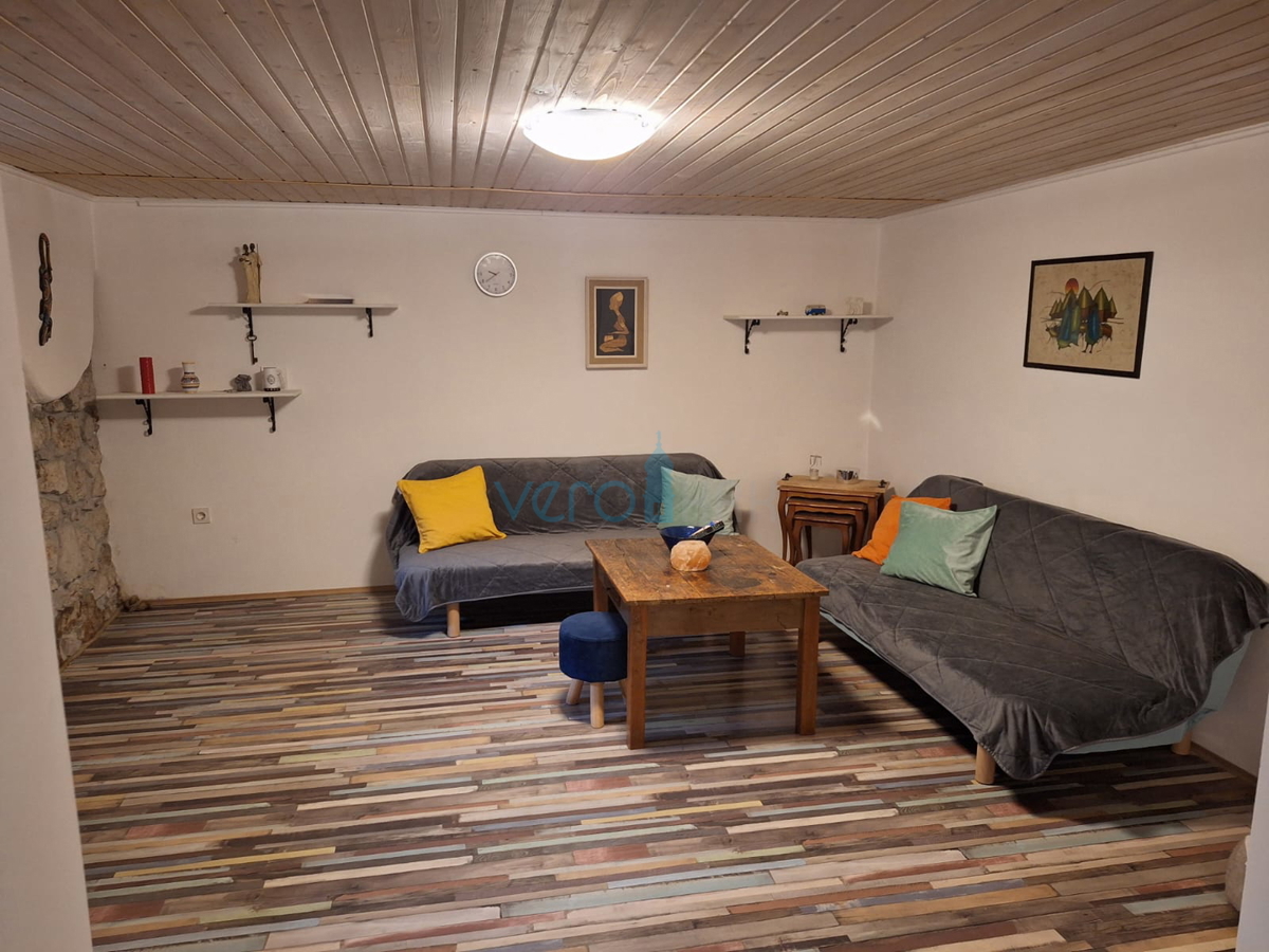 Gorski kotar, Fužine, center, vrstna hiša, terasa, vrt, prodaja