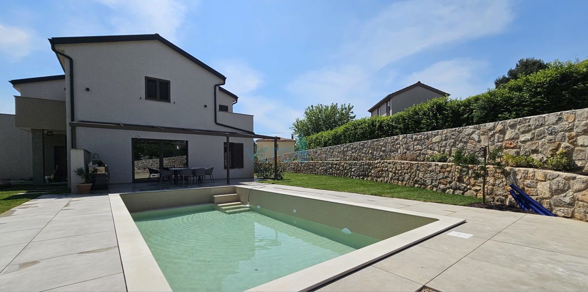 Mesto Krk, širša okolica, dvojna hiša, novogradnja, bazen, prodaja