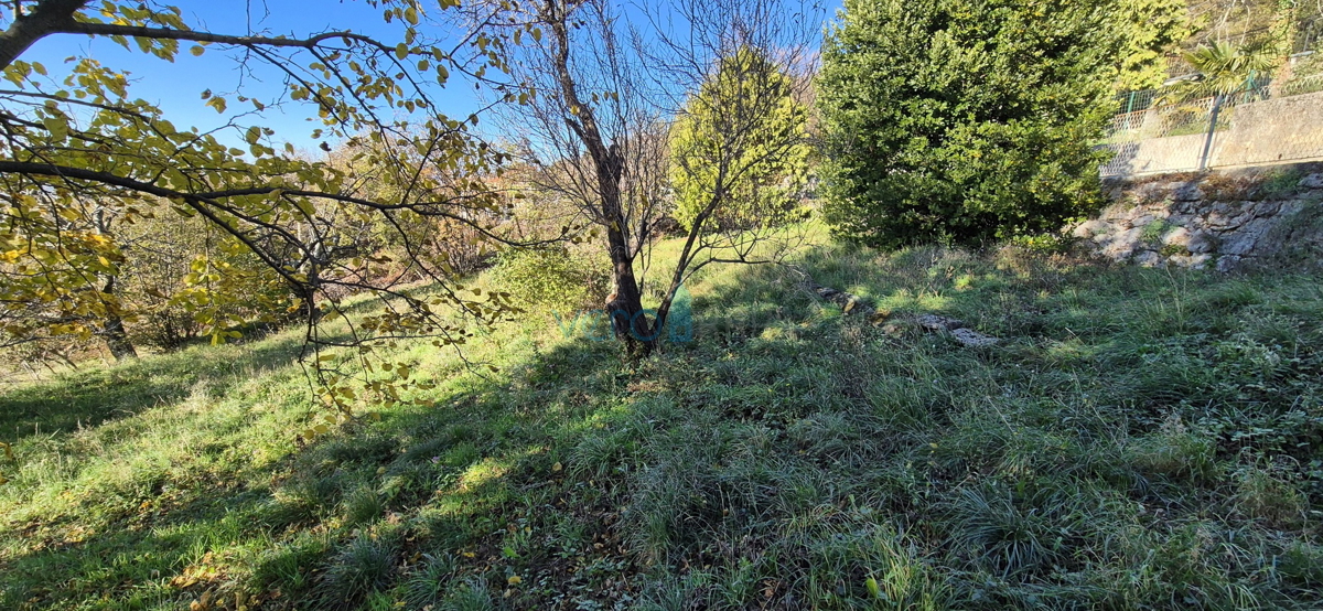 Bakar, Hreljin, zazidljivo zemljišče 845 m2, pogled na morje, prodaja