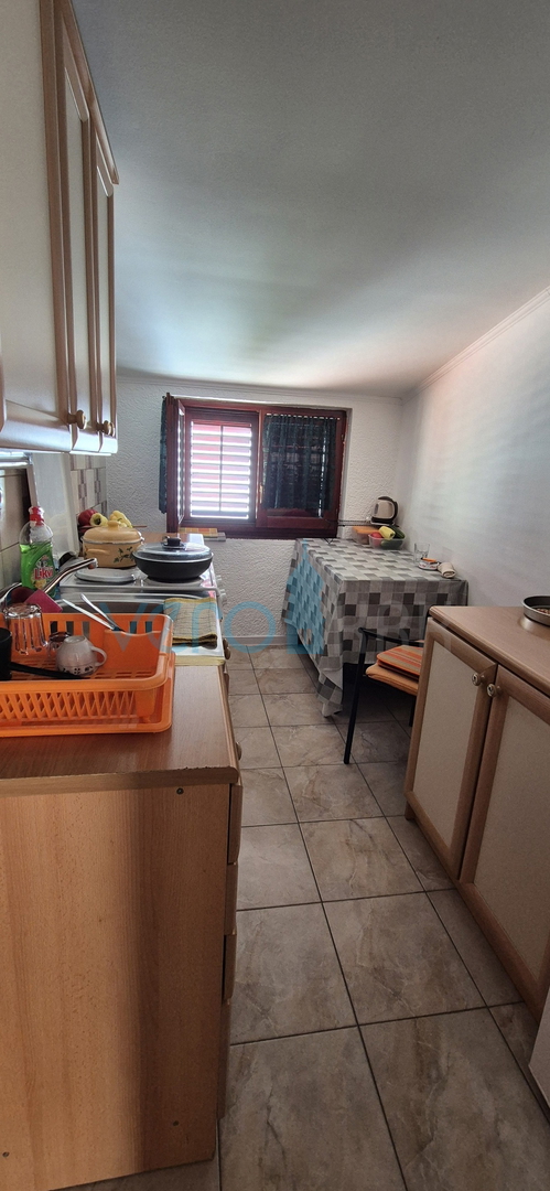 Crikvenica, center - 62 m2, 2 sobi z dnevno sobo, drugi vrsti od morja, prodaja