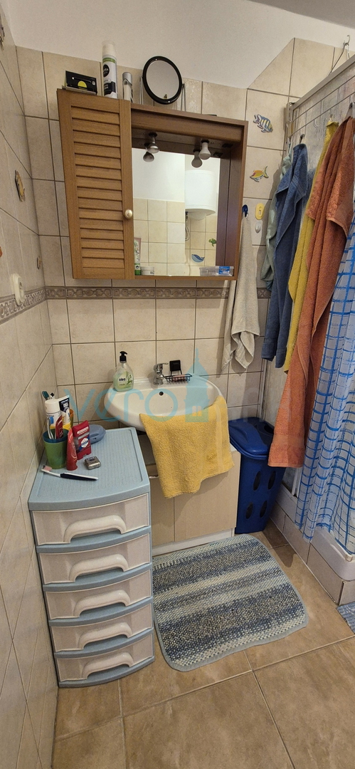 Crikvenica, center - 62 m2, 2 sobi z dnevno sobo, drugi vrsti od morja, prodaja