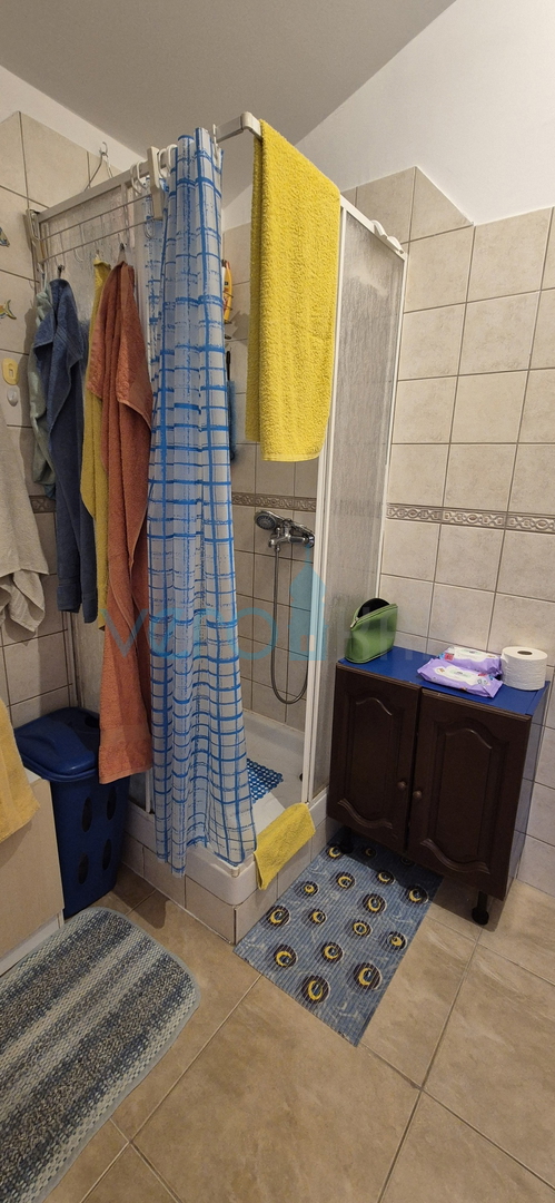 Crikvenica, center - 62 m2, 2 sobi z dnevno sobo, drugi vrsti od morja, prodaja