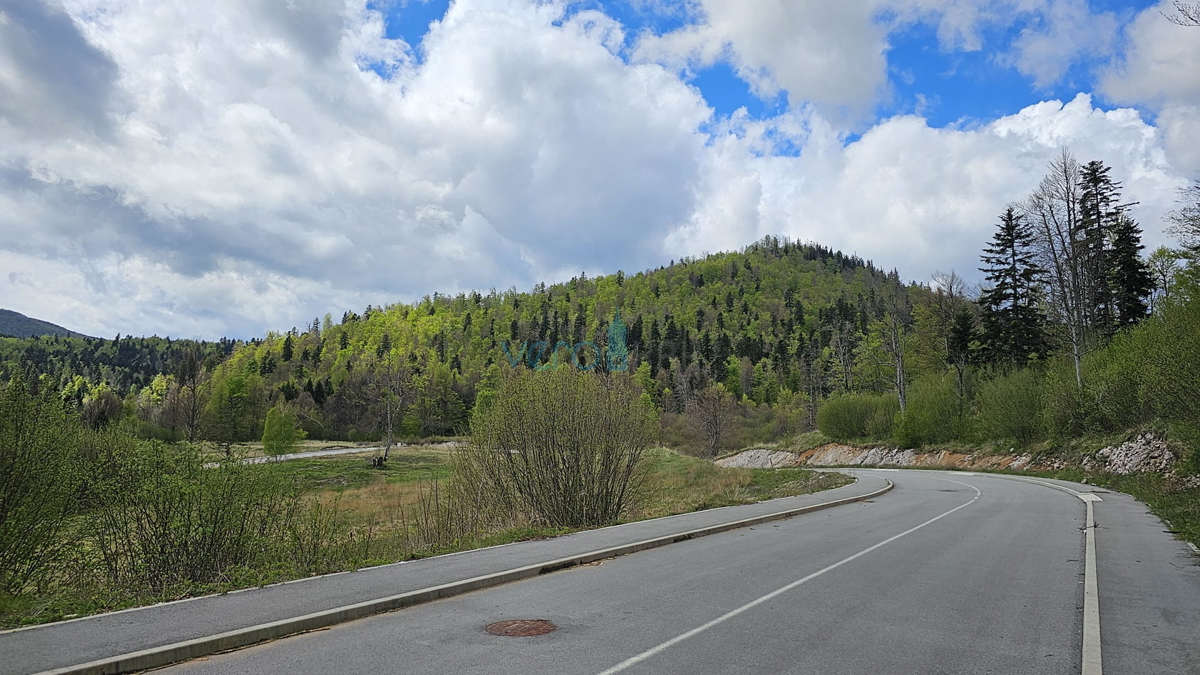 Gorski kotar, Fužine, Zemljišče 1240 m2 za gradnjo hiše za počitnice, prodaja