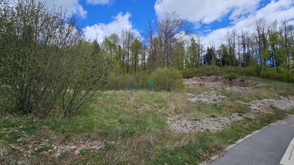 Gorski kotar, Fužine, Zemljišče 1240 m2 za gradnjo hiše za počitnice, prodaja