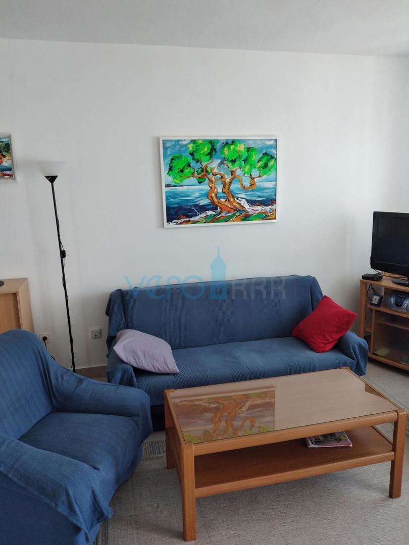 Crikvenica, Dramalj, Apartma 48,83 m2 v 1. nadstropju z odprtim pogledom na morje, 1 km do plaže, prodamo