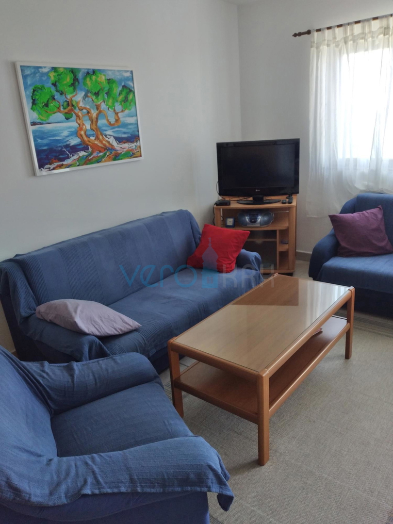 Crikvenica, Dramalj, Apartma 48,83 m2 v 1. nadstropju z odprtim pogledom na morje, 1 km do plaže, prodamo
