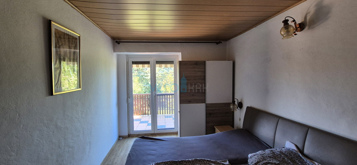 Otok Krk, Dobrinj, okolica, samostojna hiša s prostornim vrtom, prodaja