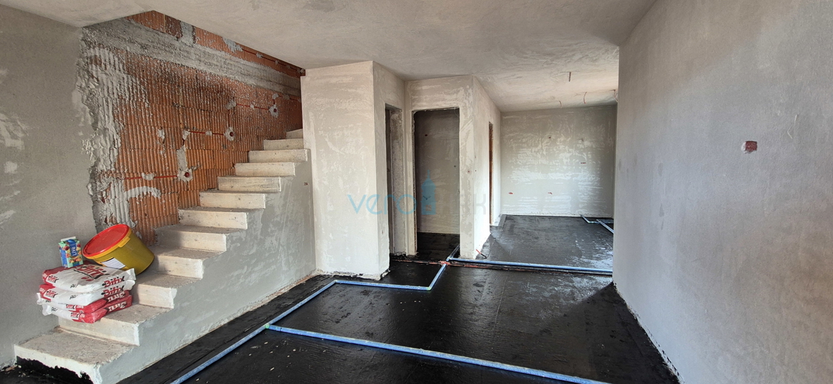 Malinska, otok Krk, novogradnja, dvojna hiša, bazen, prodaja