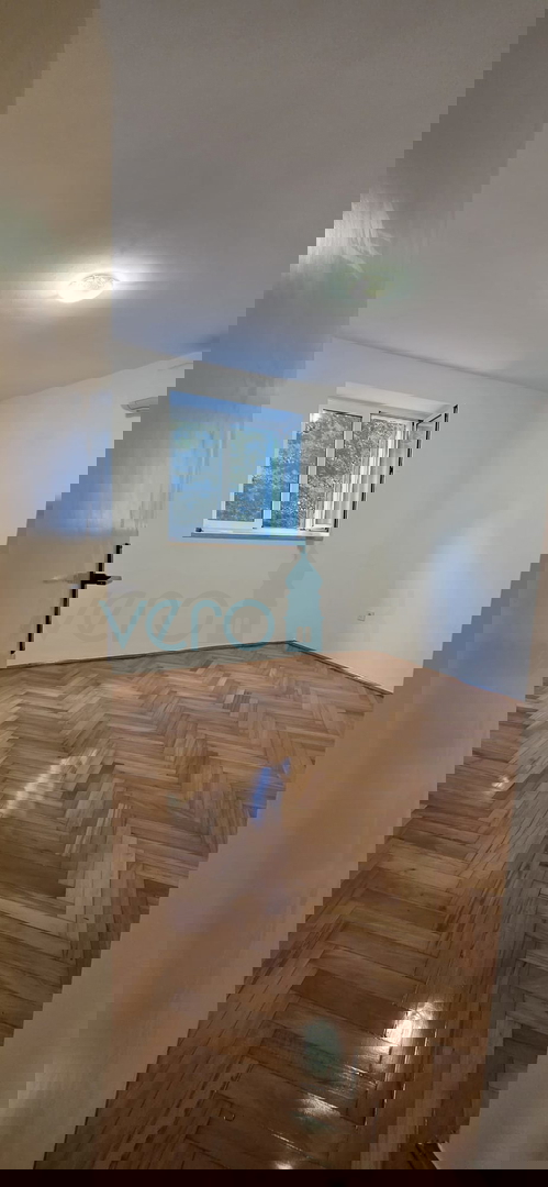 Bakar, trisobno stanovanje z dnevno sobo, 71 m2, pritličje, center, blizu morja, prodaja