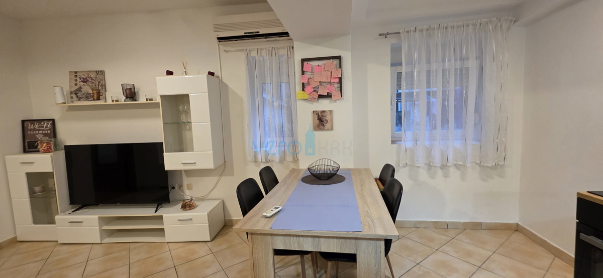 Rijeka, Pećine, prvo nadstropje, stanovanje 43 m2, prodaja