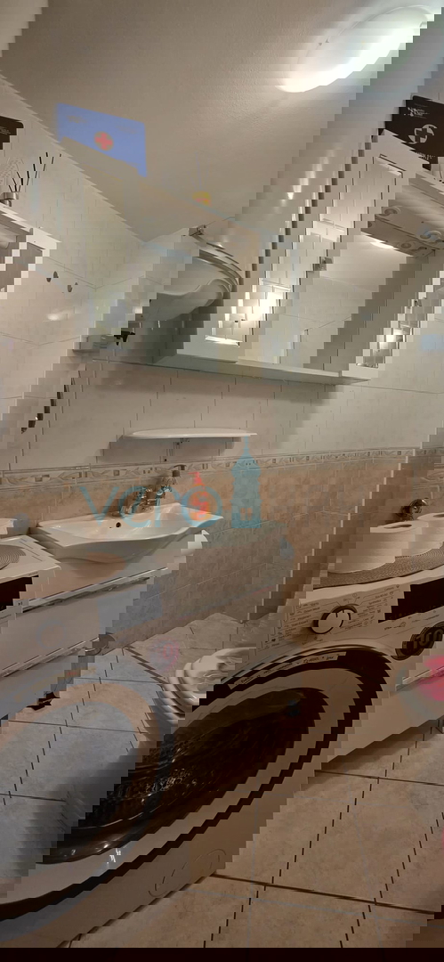 Rijeka, Pećine, prvo nadstropje, stanovanje 43 m2, prodaja