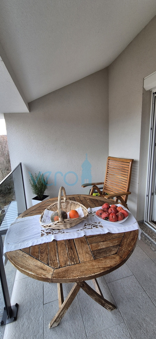 Uvala Soline, okolica, dvosobno stanovanje v drugem nadstropju s panoramskim razgledom, prodaja