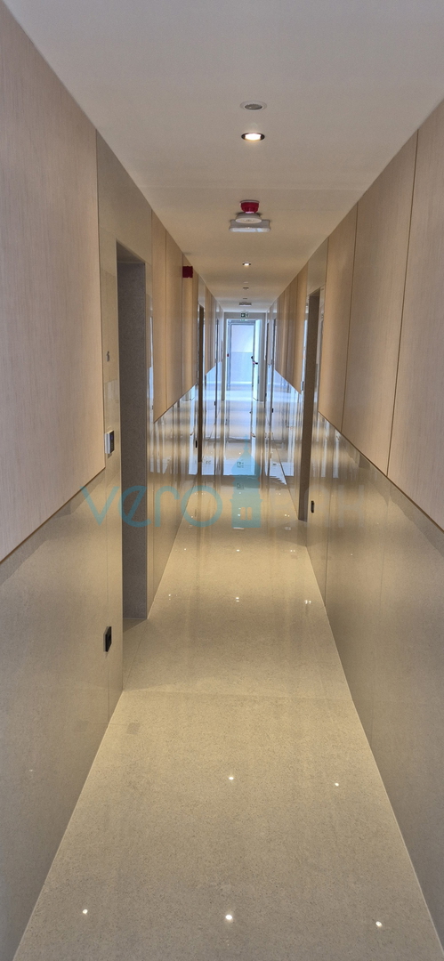 Crikvenica, novogradnja, stanovanje 19 m2 v drugem nadstropju, dvigalo, prodaja