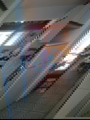 Omišalj, otok Krk, kamnita hiša v nizu z 2 apartmajema, terasa, parkirišče, prodaja