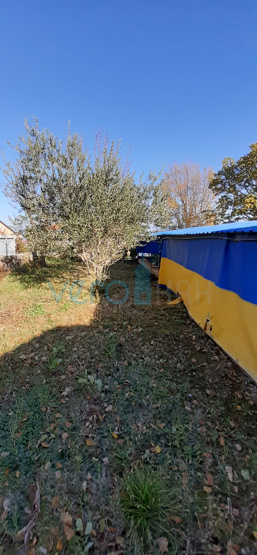 Malinska, okolica, gostinski objekt s hišo in zemljiščem
