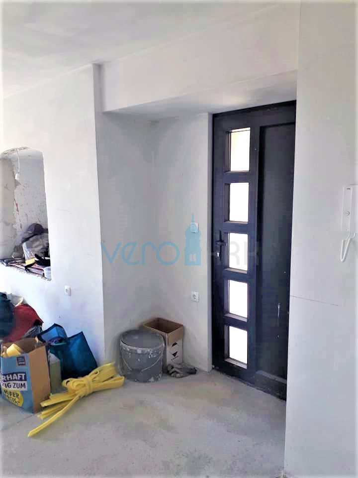 Kostrena - obnovljena stara hiša, 5 apartmajev, razgled, prodaja
