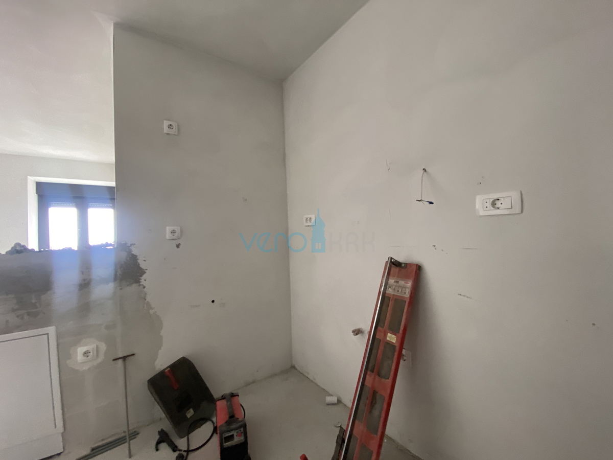 Kostrena - obnovljena stara hiša, 5 apartmajev, razgled, prodaja