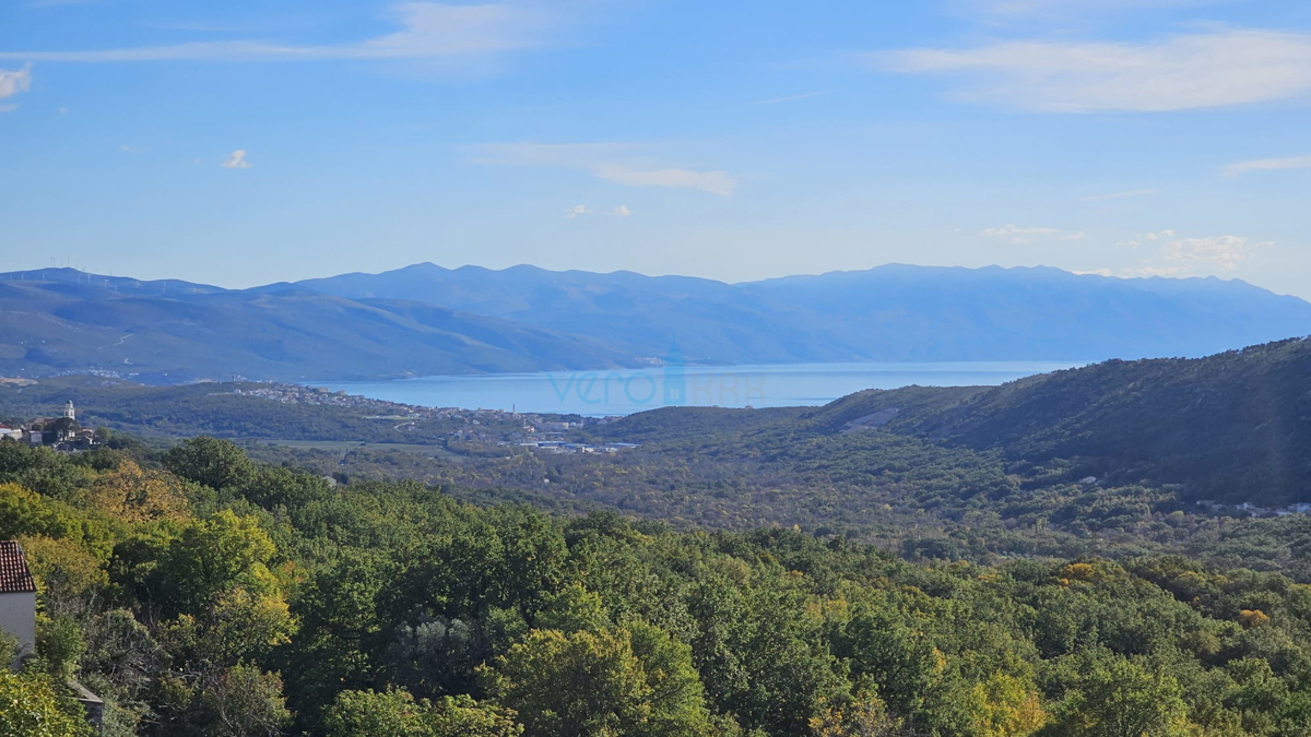 Bribir - družinsko posestvo z 2 hišama in velikim vrtom! PRILOŽNOST!, prodaja