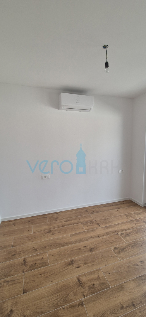 Otok Krk, Malinska, novogradnja, moderna hiša s bazenom, vrt, razgled, prodaja