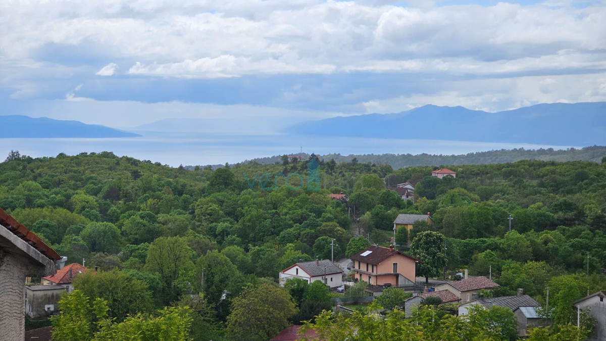 Rijeka, Grobnik, dvojček, 162 m2, 200 m2 vrta, trajni pogled, prodamo