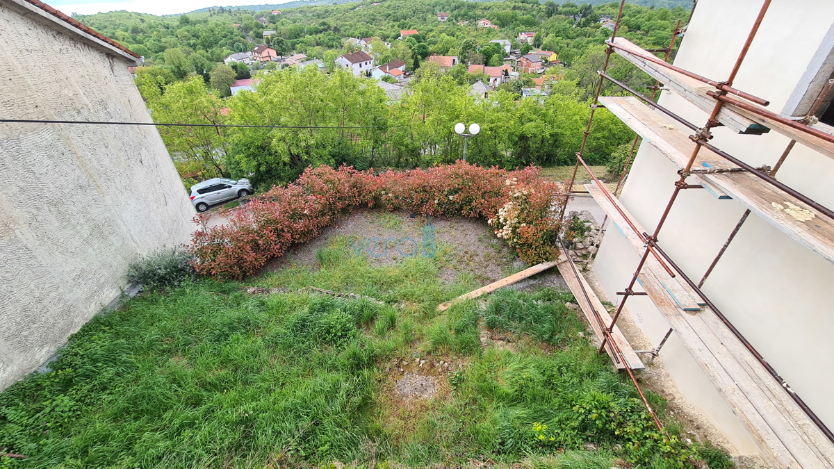 Rijeka, Grobnik, dvojček, 162 m2, 200 m2 vrta, trajni pogled, prodamo