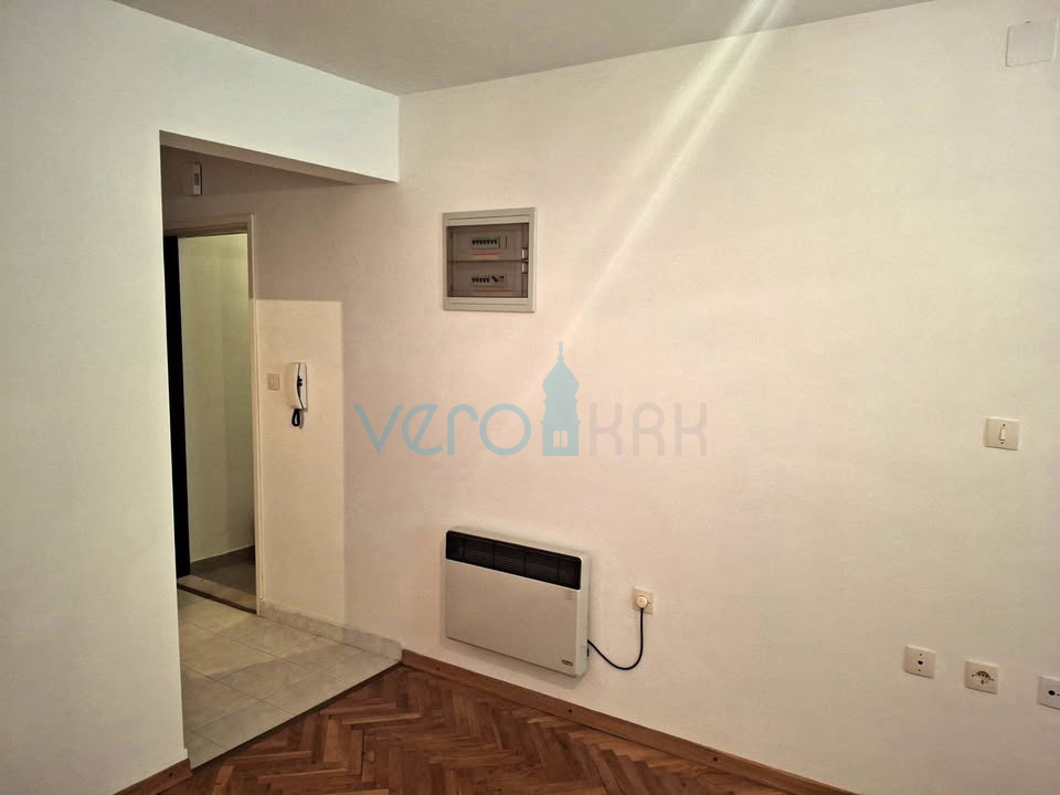 Mesto Krk, otok Krk, stanovanje 25 m2 v nadstropju, prodaja
