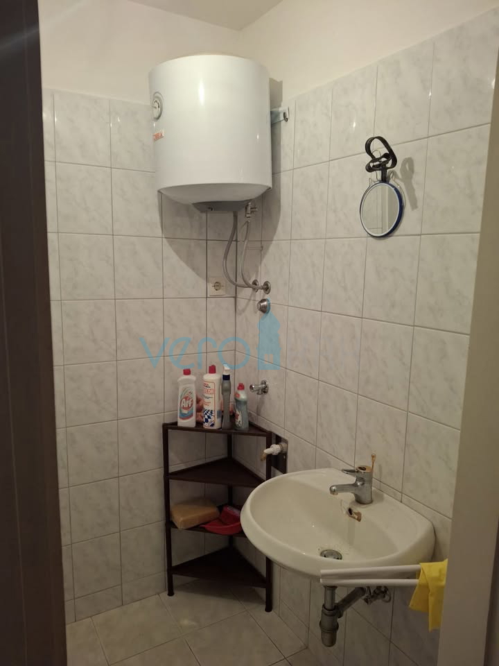 Mesto Krk, otok Krk, stanovanje 25 m2 v nadstropju, prodaja