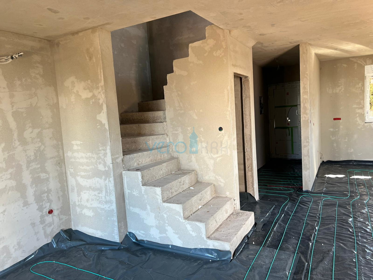 Malinska, otok Krk, nova dvojna hiša, pogled na morje, prodaja