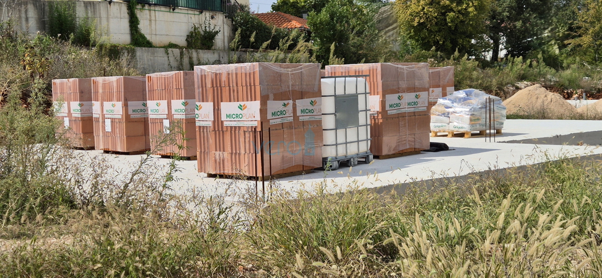Otok Krk, zaliv Soline, novogradnja, dvojna hiša 130 m2 s bazenom, razgled, prodaja
