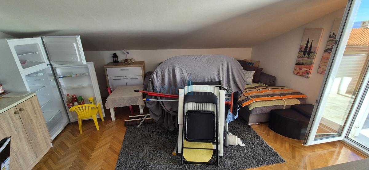 Njivice, otok Krk, stanovanje s prekrasnim pogledom na morje, prodaja