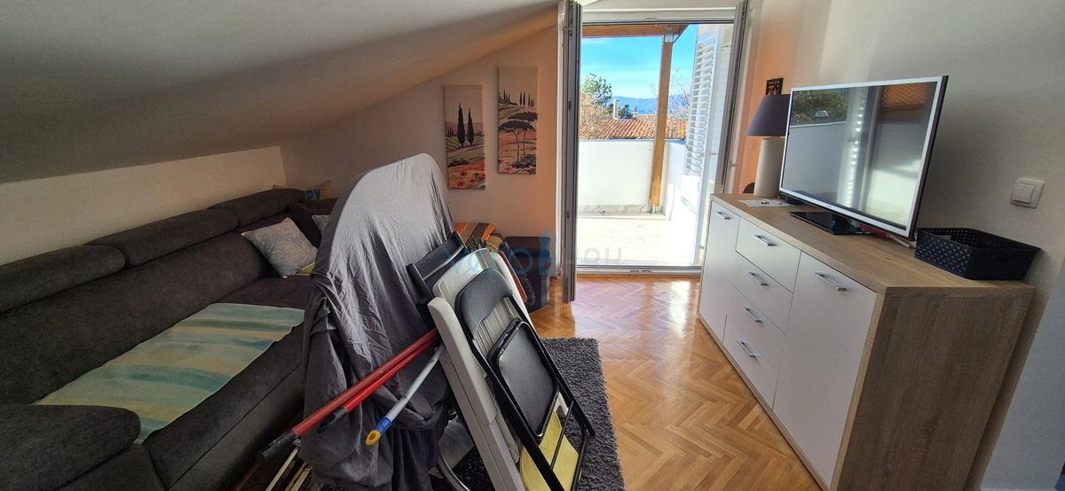 Njivice, otok Krk, stanovanje s prekrasnim pogledom na morje, prodaja