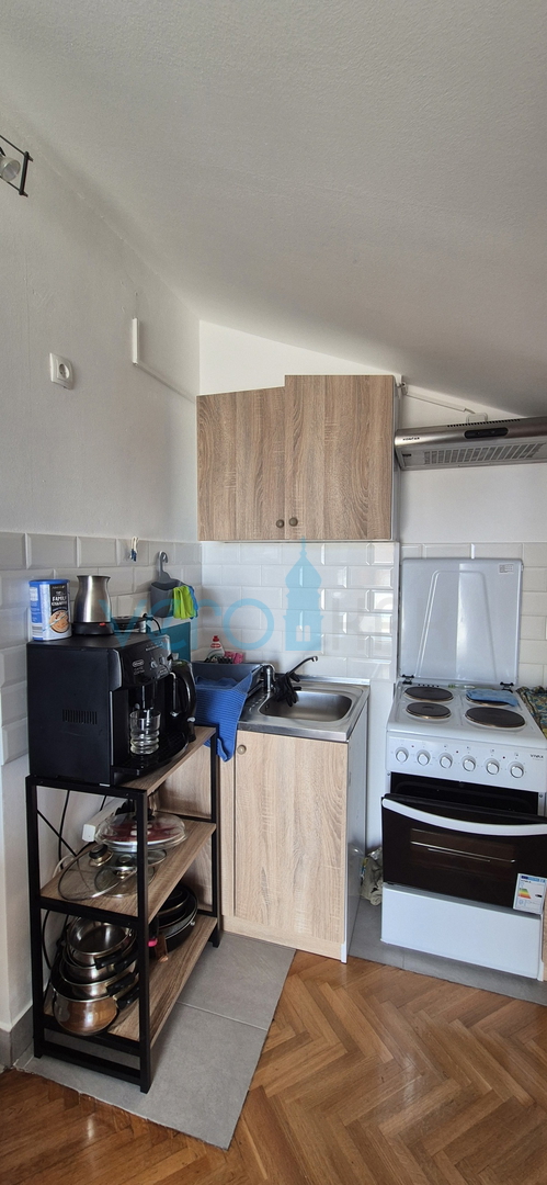 Njivice, otok Krk, enosobno stanovanje s čudovitim pogledom na morje, prodaja