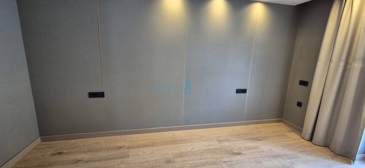 Crikvenica, novogradnja, stanovanje 19 m2 v drugem nadstropju, dvigalo, prodaja