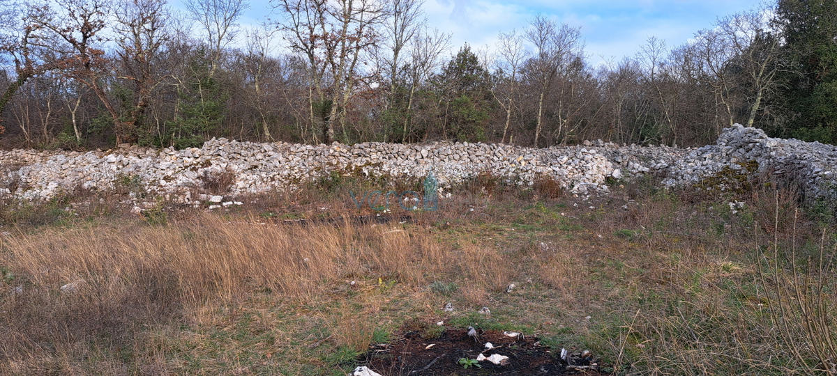 Malinska, gradbeno zemljišče 851 m2 z razgledom na morje, prodaja