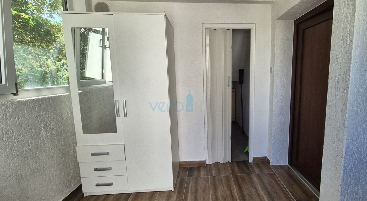Novi Vinodolski, Klenovica, enosobno stanovanje, pogled na morje, prodaja