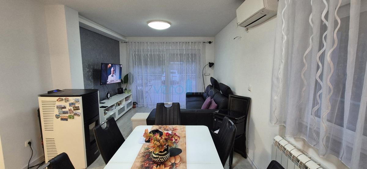 Šilo, otok Krk, dvosobno stanovanje v pritličju, vrt, prodaja