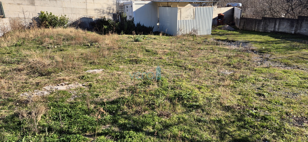 Omišalj, otok Krk, gradbeno zemljišče 492 m2, prodaja